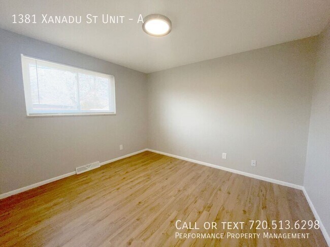 Building Photo - 1381 Xanadu St