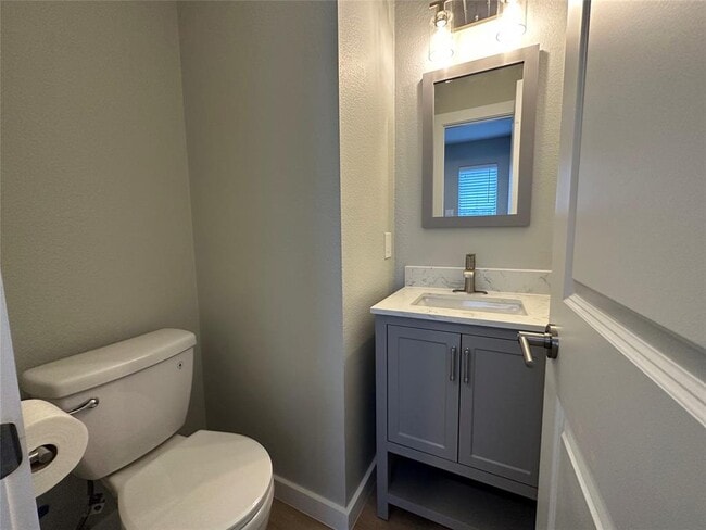 Building Photo - 7217 Aldea Dr