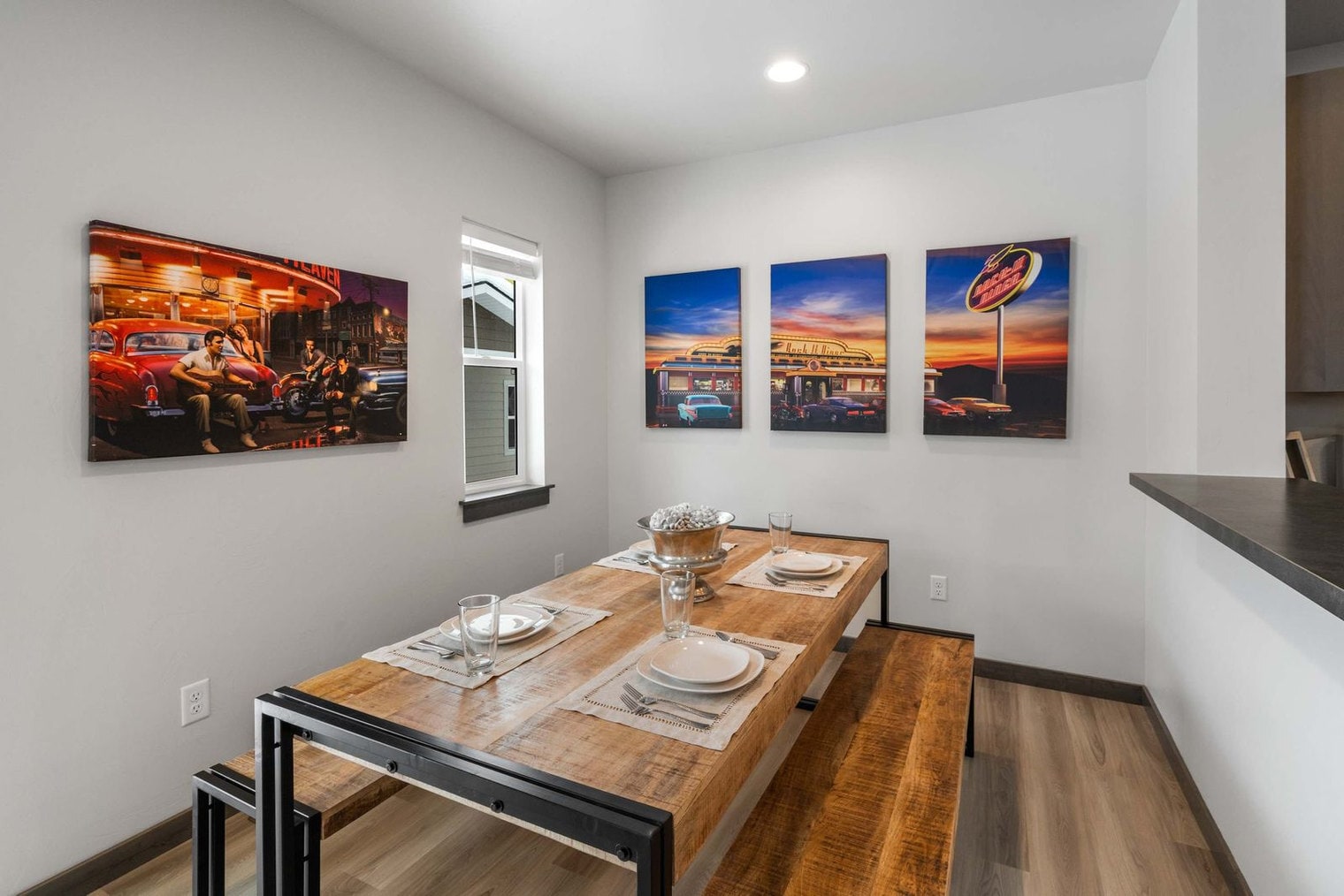 Building Photo - 2942 W Babcock St