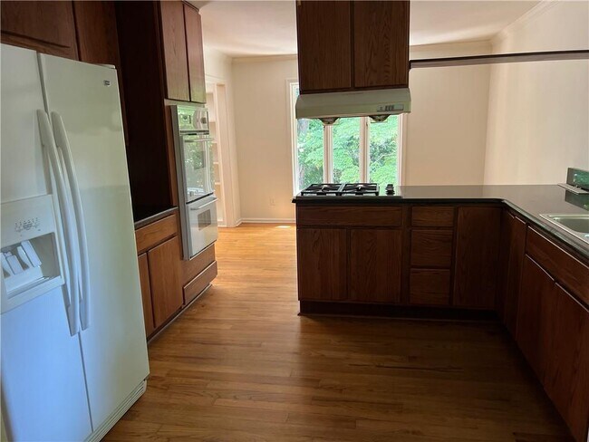 Building Photo - 4968 Twin Branches Way