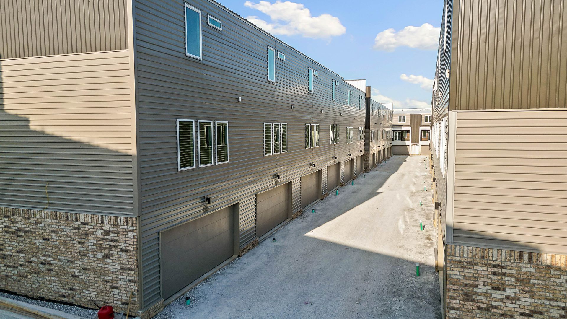 Building Photo - 1452 Hendon St