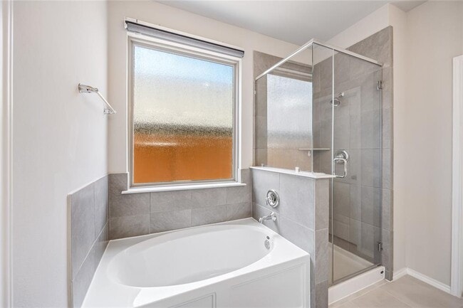 Building Photo - 7526 Cascades Pass Dr