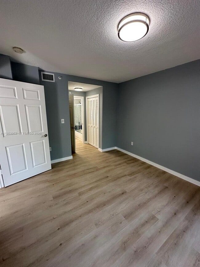 Building Photo - 1918 Brickell Ave