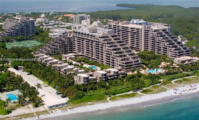 Building Photo - 161 Crandon Blvd