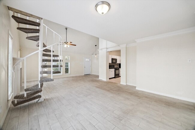 Building Photo - 5715 S Magazine Cir