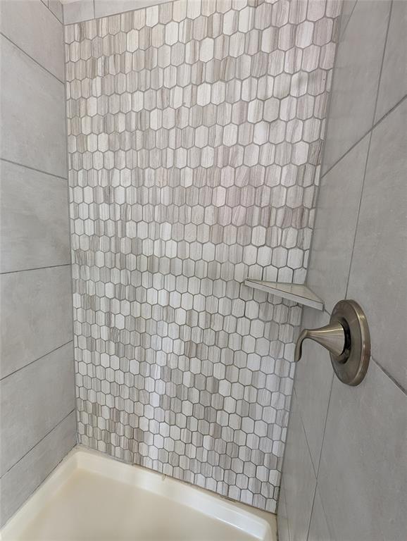 Building Photo - 3112 Bouchette Cove