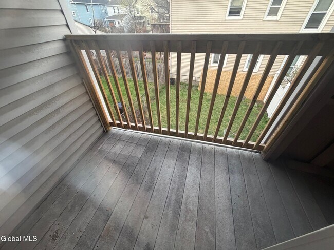 Building Photo - 603 1st St