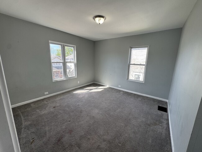 Building Photo - 63 W Hallam Ave