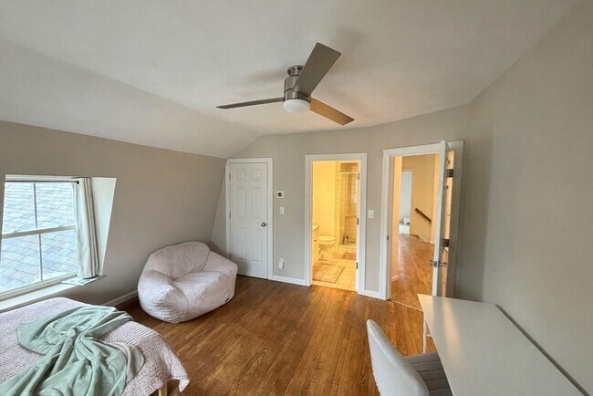 Building Photo - 78 Highland Ave