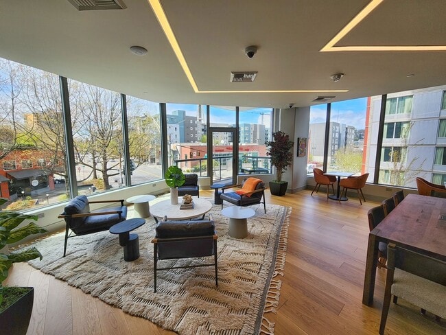 Building Photo - New Construction! Beautiful 1 Bed 1 Bath C...