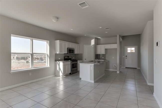 Building Photo - 6821 Ranchito Dr