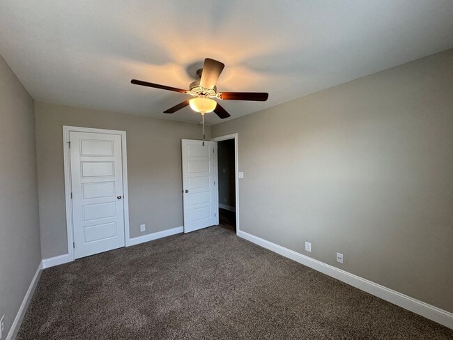 Building Photo - Gorgeous Single Family Home