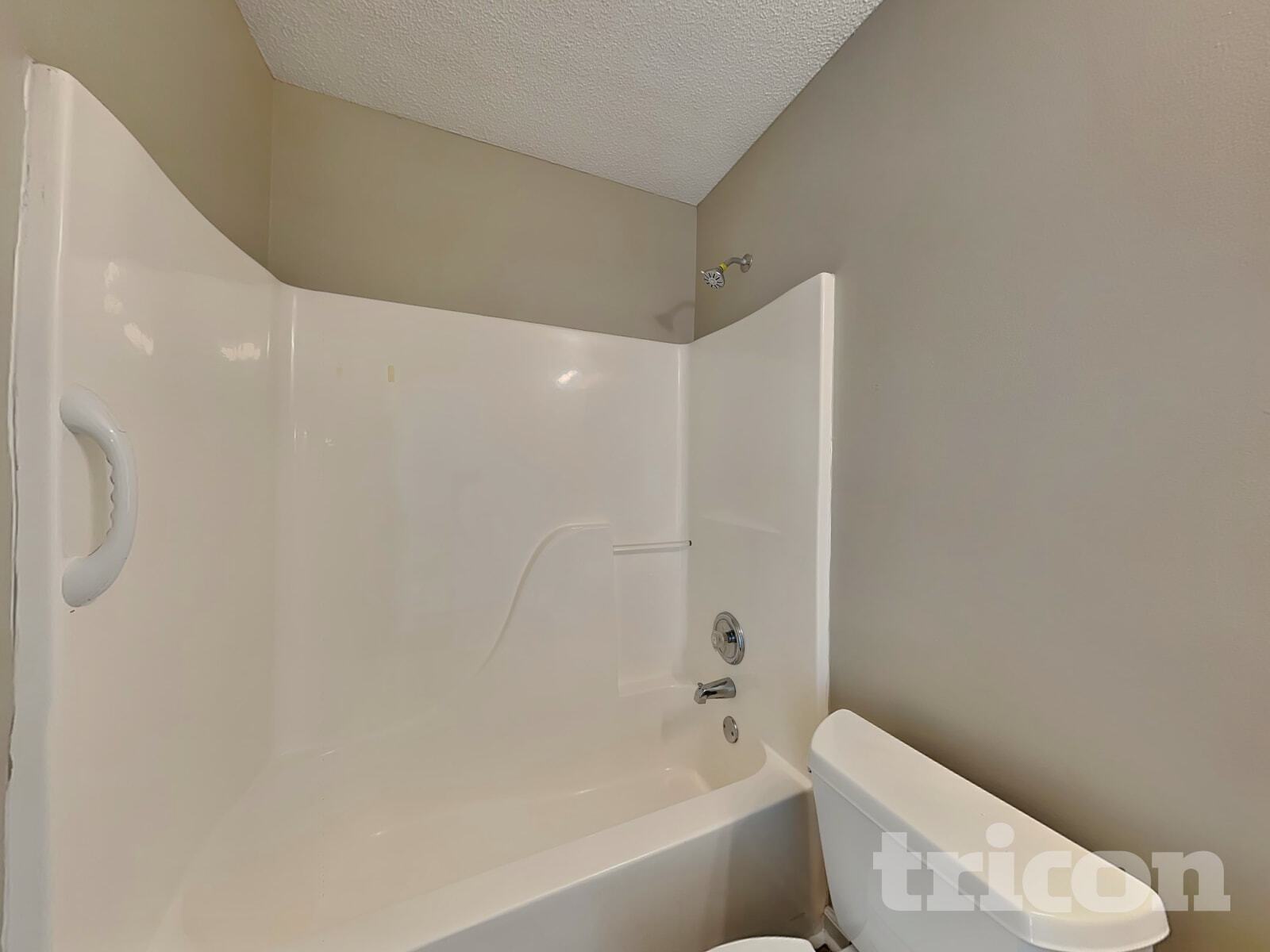 Building Photo - 207 Crystal Ct