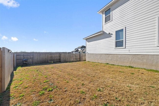 Building Photo - 408 Black Opal Dr