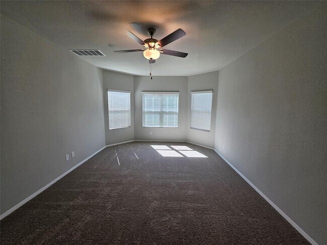 Building Photo - 600 Hickory Bend Trl