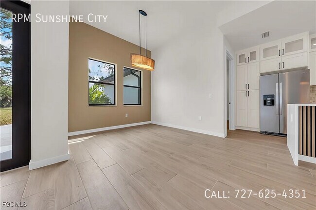 Building Photo - 2719 2nd St NW