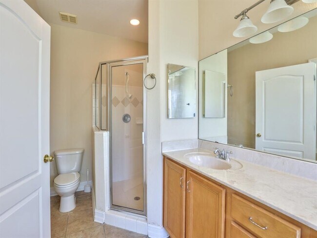 Building Photo - 3336 Cameron Chase Dr