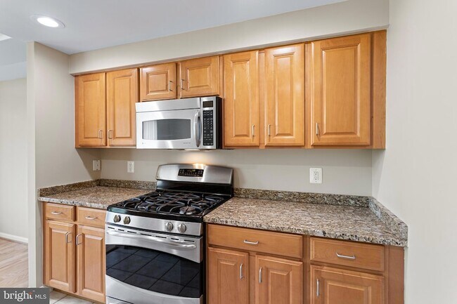 Building Photo - 4480 Market Commons Dr