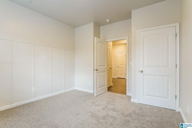 Building Photo - 4056 Pk Cv Wy