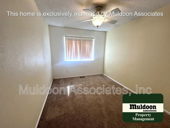 Building Photo - 2627 Lear Dr