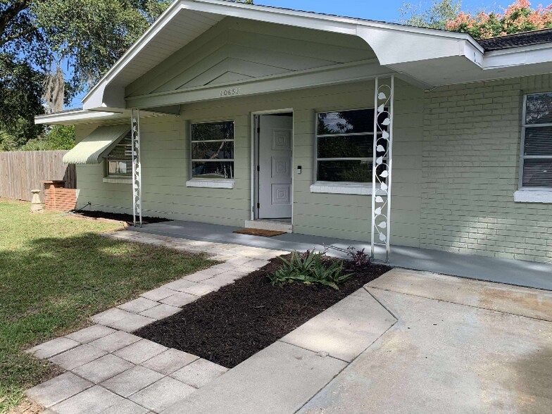 Building Photo - 10653 SE 52nd Ct