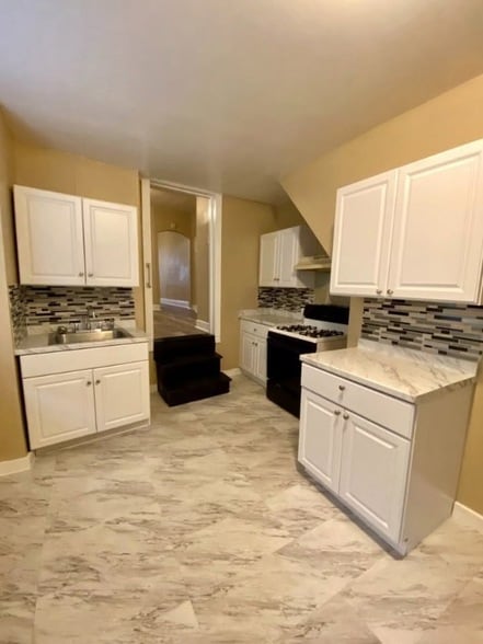 Building Photo - 1614 Myler St