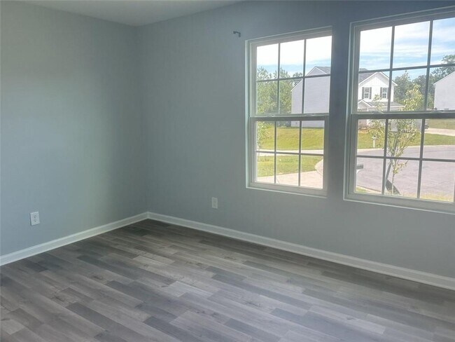 Building Photo - 620 Cartecay Dr
