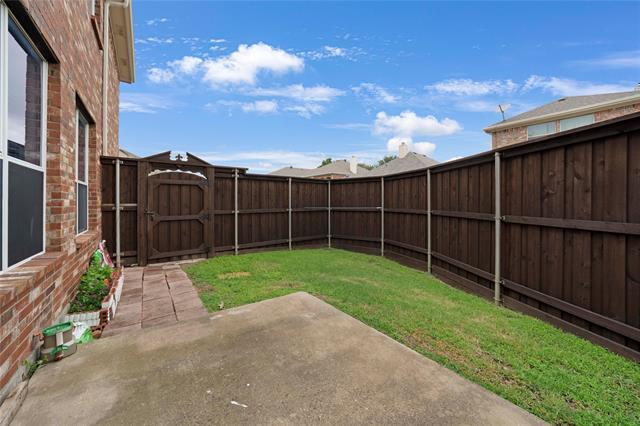 Building Photo - 9204 Sterling Gate Dr