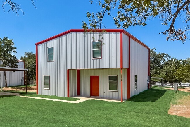 Building Photo - Longhorn Ranch-Barndo Community-Half Acre ...
