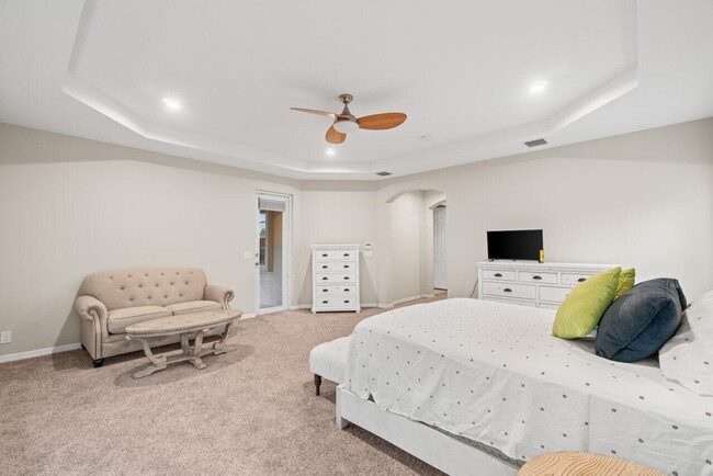 Building Photo - 9586 Campi Dr