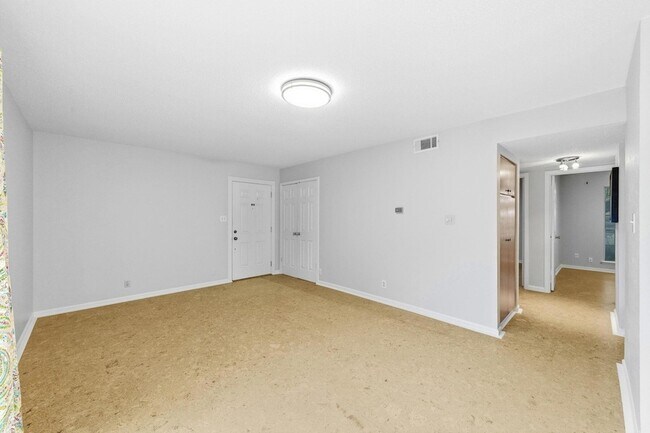 Building Photo - 7801 Shoal Creek Blvd