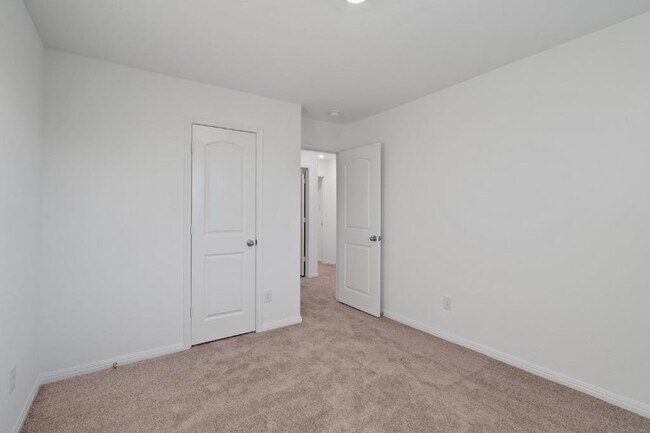 Building Photo - 14013 John Aregood Pass