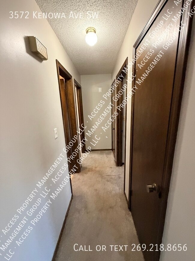 Building Photo - 3572 Kenowa Ave SW