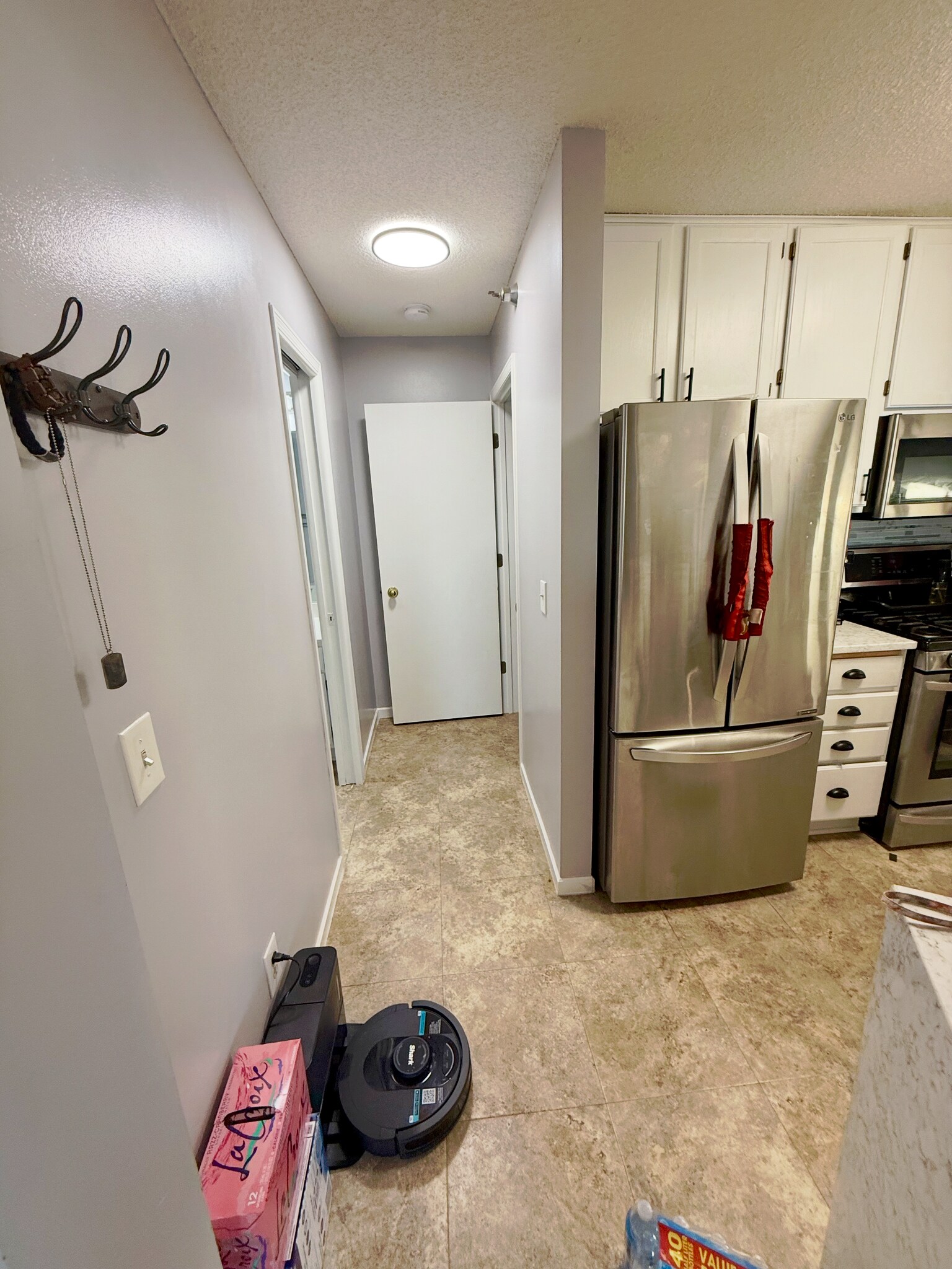 Building Photo - 14546 Cobalt Ave