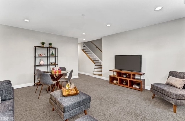 Building Photo - 2536 N 72nd Ct