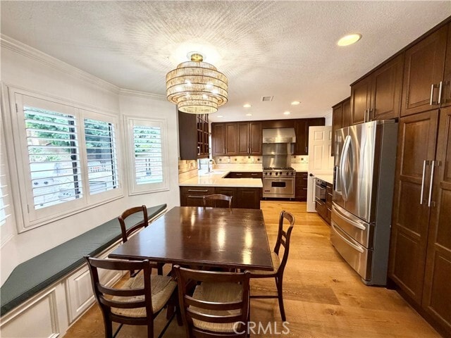 Building Photo - 10 Wickland