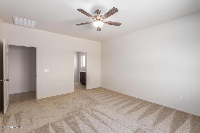 Building Photo - 10926 W Whitton St