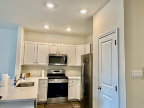 Building Photo - 78 Arlotta St