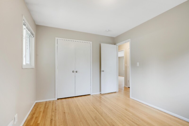 Building Photo - 6332 Xerxes Ave S