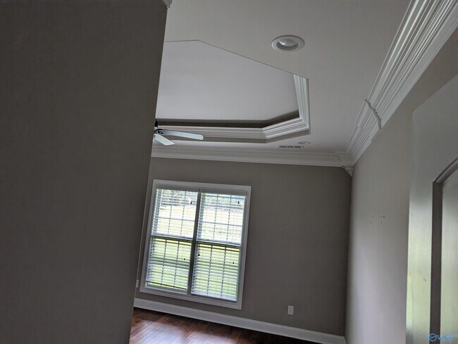 Building Photo - 7126 Weeping Willow Dr SE