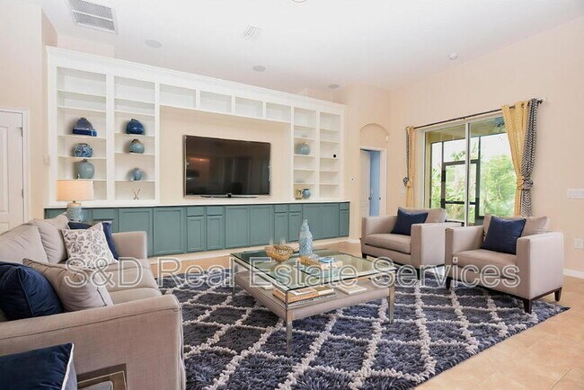 Building Photo - 5632 Aral Dr