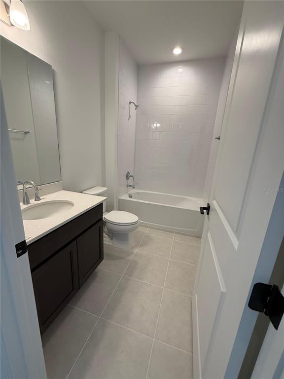 Building Photo - 1373 Stoneway Pl