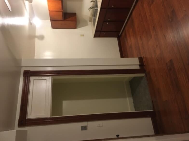 Building Photo - 3308 Auchentoroly Terrace