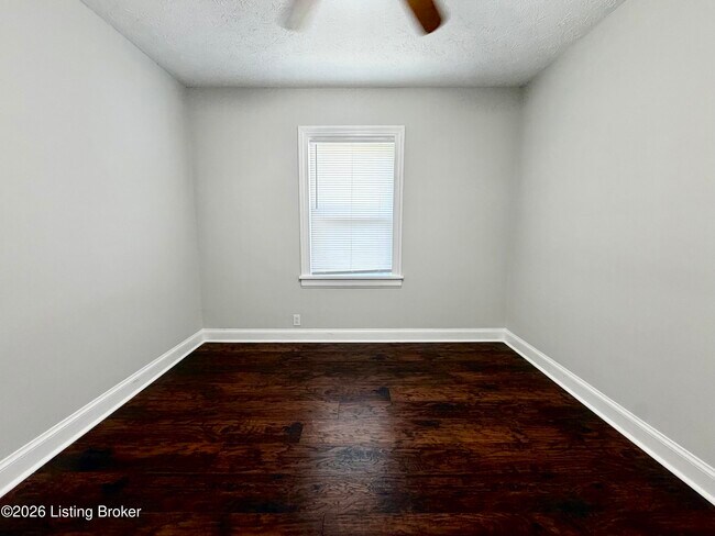 Building Photo - 5710 Barrett Ln