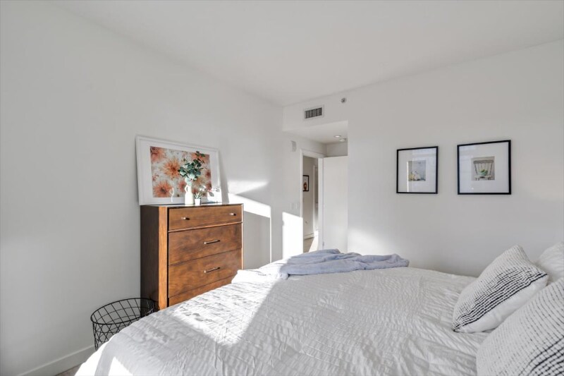 Building Photo - 1441 Ninth Ave