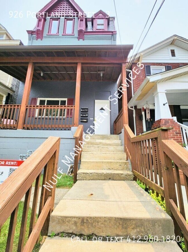 Building Photo - 926 Portland St