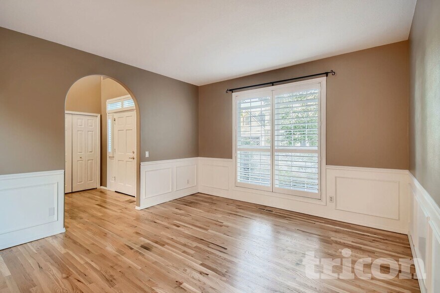 Building Photo - 28501 SW Meadows Loop