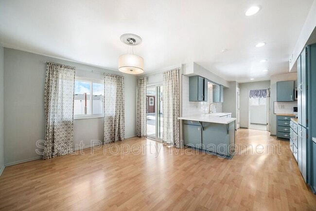 Building Photo - 25851 Sun City Blvd