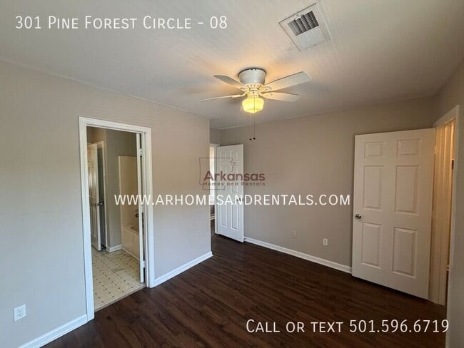 Building Photo - 301 Pine Forest Cir