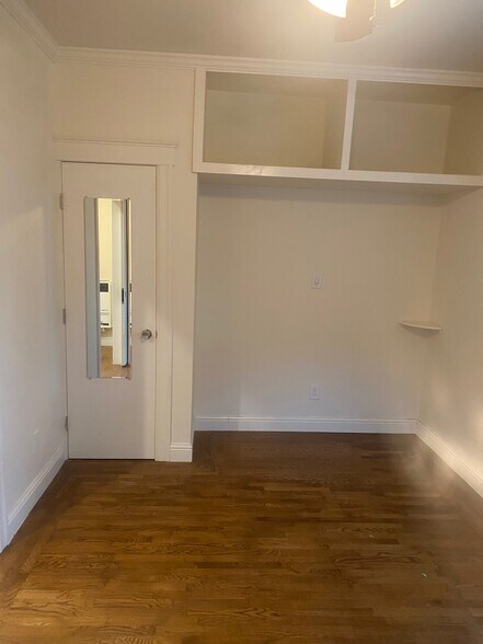 Building Photo - 6508 Dana St